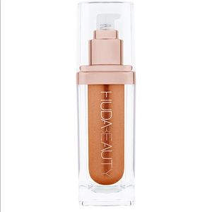 *NEW SEALED* HUDA BEAUTY NYMPH BODY HIGHLIGHTER